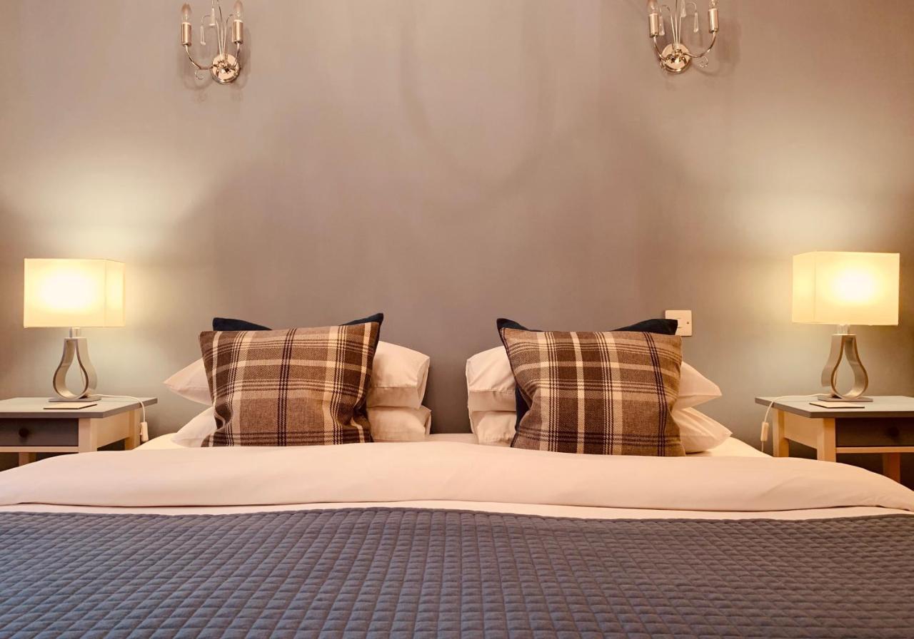 The Royal Mile Residence By Reserve Apartments Edimburgo Exterior foto